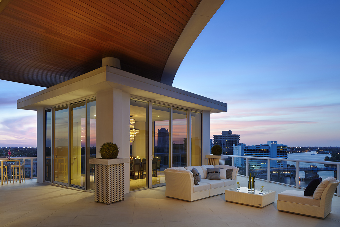lighting design for modern luxurious home